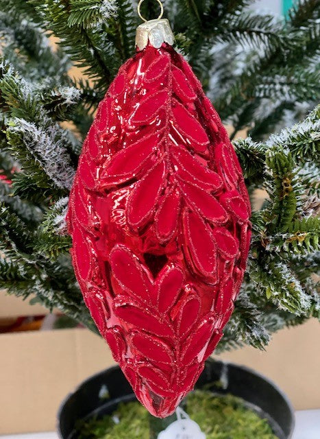 RED PATTERNED TEARDROP HANGING ORNAMENT JQAM232