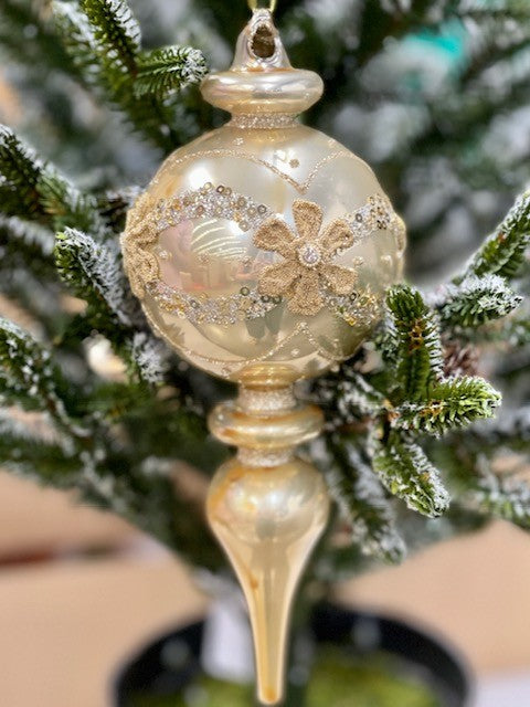 CHAMPAGNE FLORAL FINIAL ORNAMENT - JQAM330