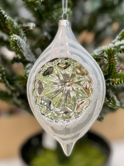 WHITE GREEN TEARDROP REFLECTOR ORNAMENT - JQAM349