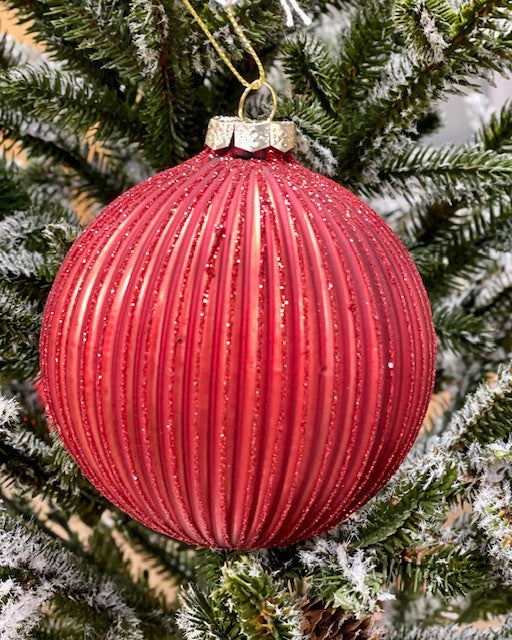 RED RIBBED ROUND HANGING ORNAMENT JQAM380
