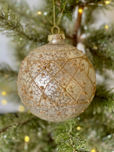 SILVER GOLD ROUND GLASS HANGING ORNAMENT MA088