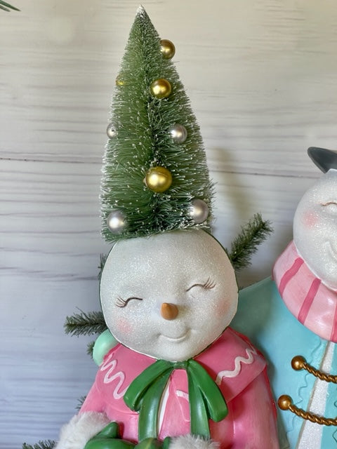 VINTAGE SNOWMAN COUPLE MT065 (pick up in store only)