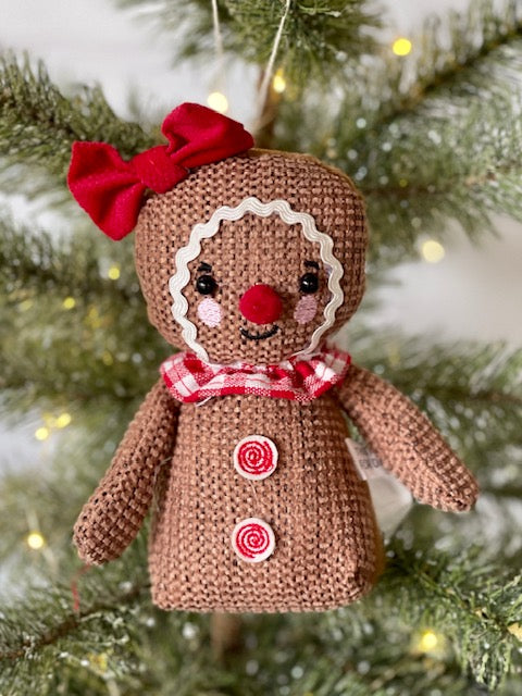 BAKING GINGER GIRL HANGING ORNAMENT CXA012