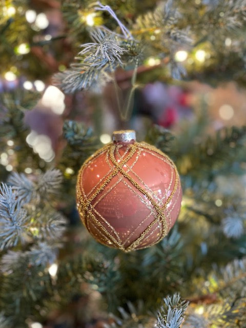 COPPER WITH GOLD PIPING ROUND GLASS HANGING ORNAMENT CXI047