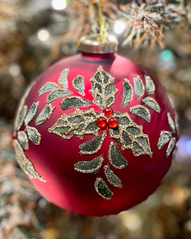 TRADITIONAL EMBELLISHED GLASS ROUND HOLLY BAUBLE DCI015