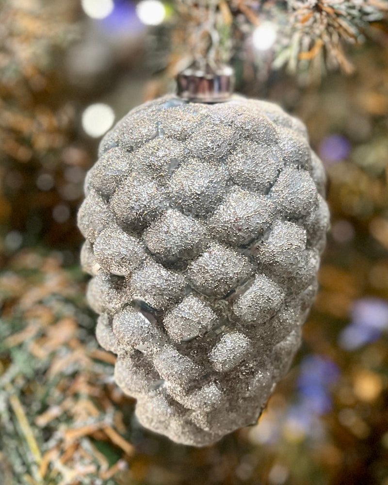 FROSTY BLUE GLASS PINECONE BAUBLE DCD076