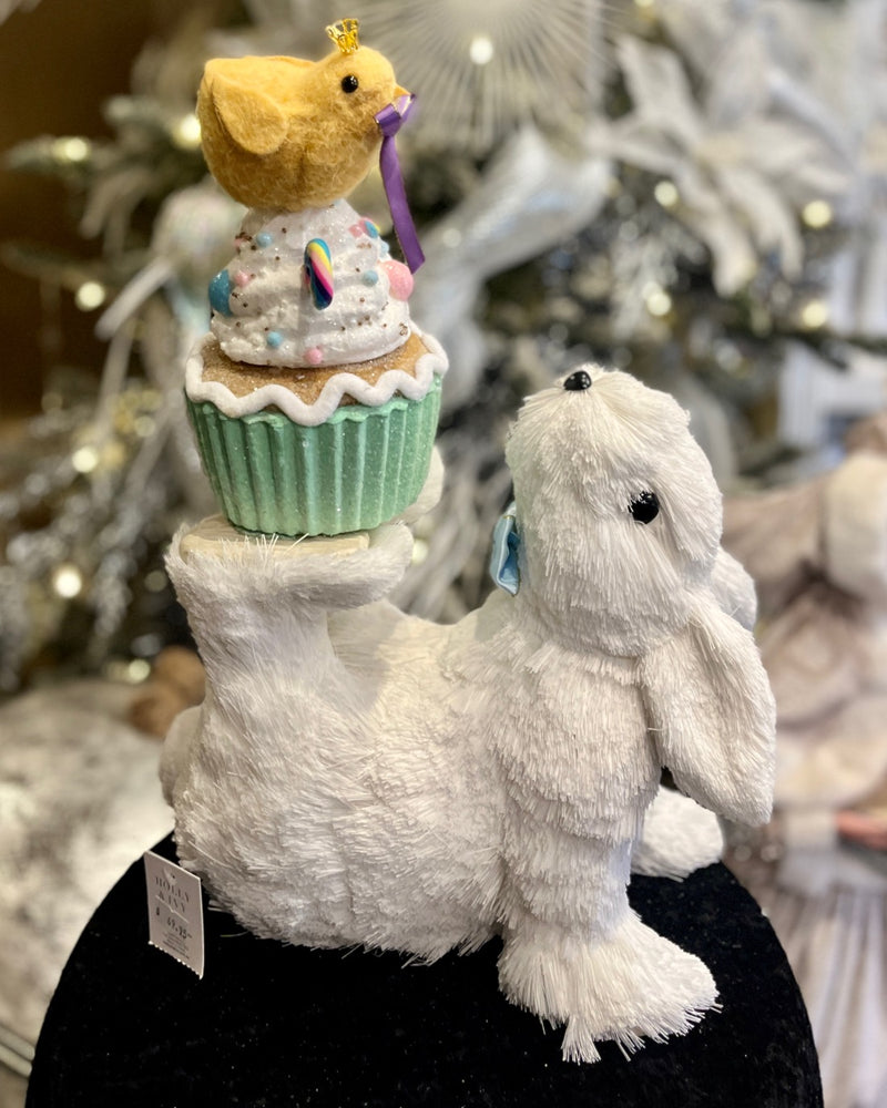 CANDY BUNNY BALANCING CUPCAKE EEI018