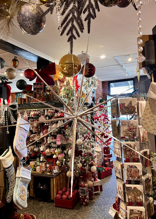 LARGE METALLIC SILVER STARBURST ORNAMENT ECQ004