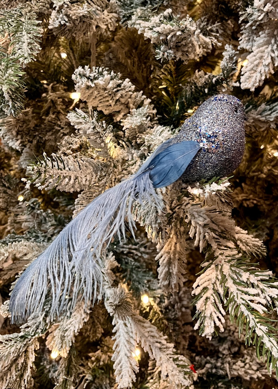 BLUE EMBELLISHED BIRD CLIP ON EXS016