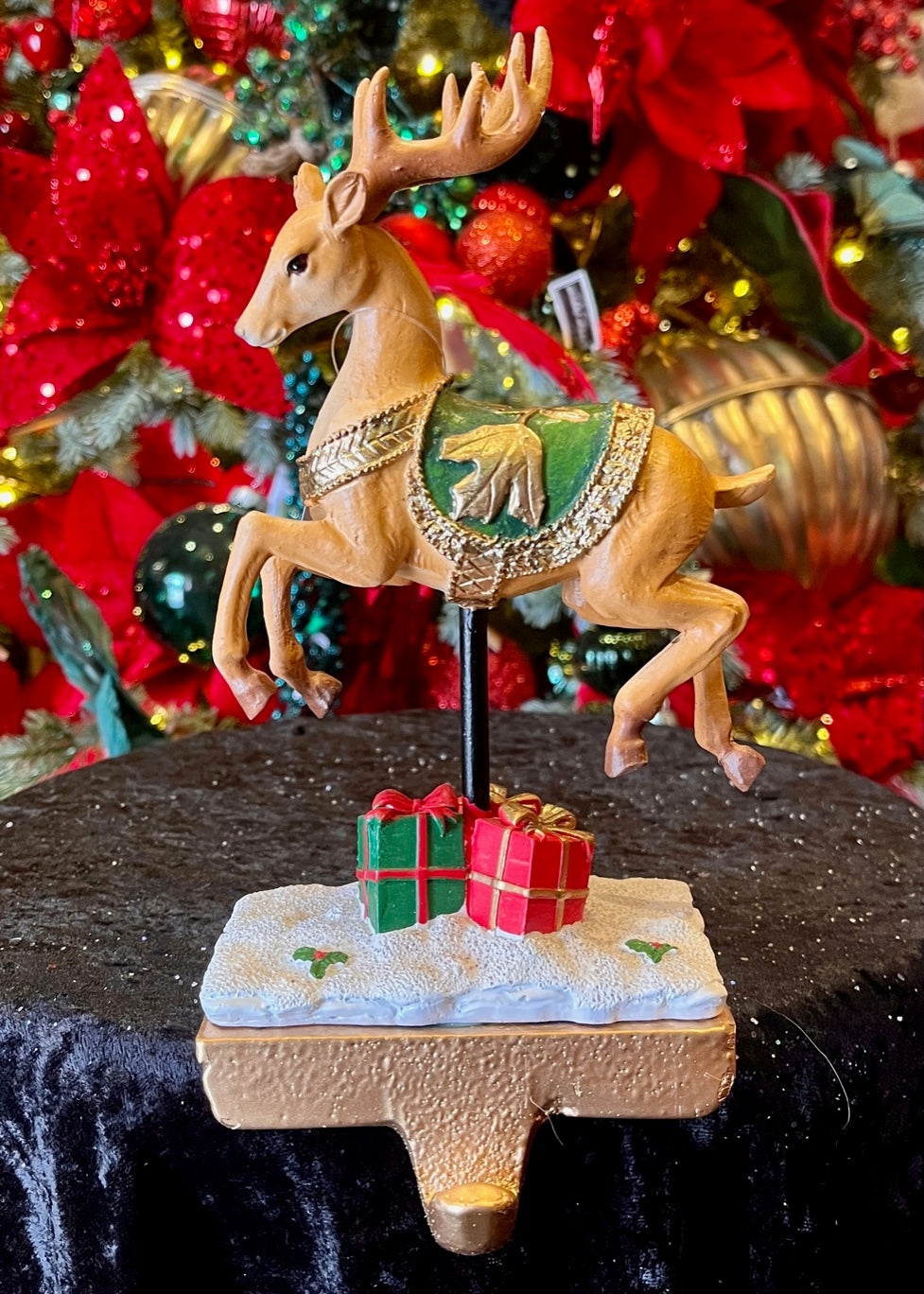 PRANCING REINDEER STOCKING HOLDER EXV011C
