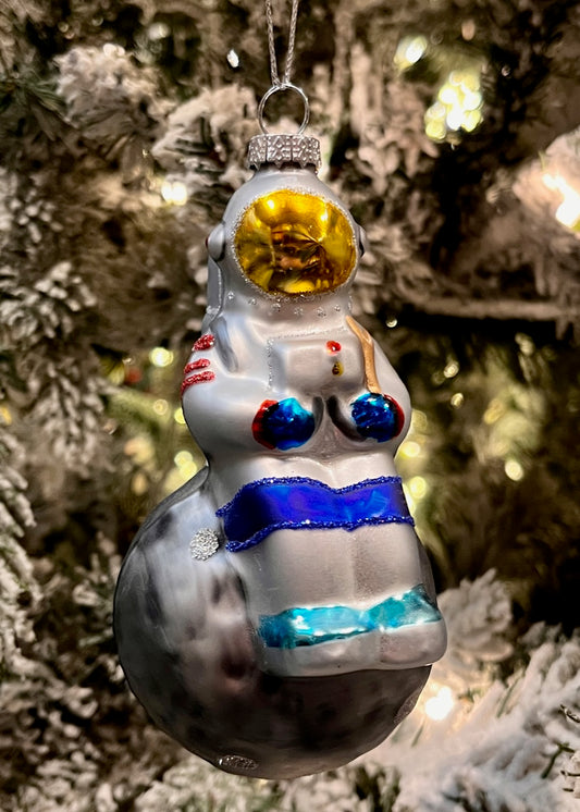 RETRO ASTRONAUT GLASS ORNAMENT EXM072