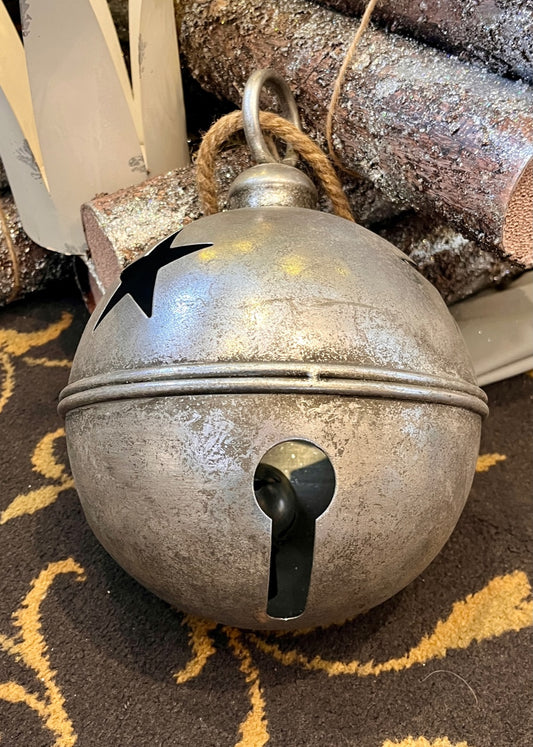 20 CM ANTIQUE SILVER BELL ECH006