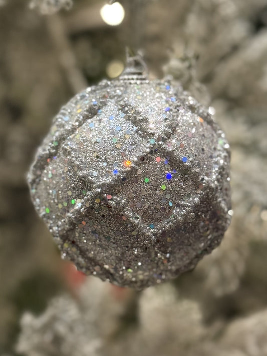 MINI SILVER GLITTERED LATTICE BAUBLE EXZ140