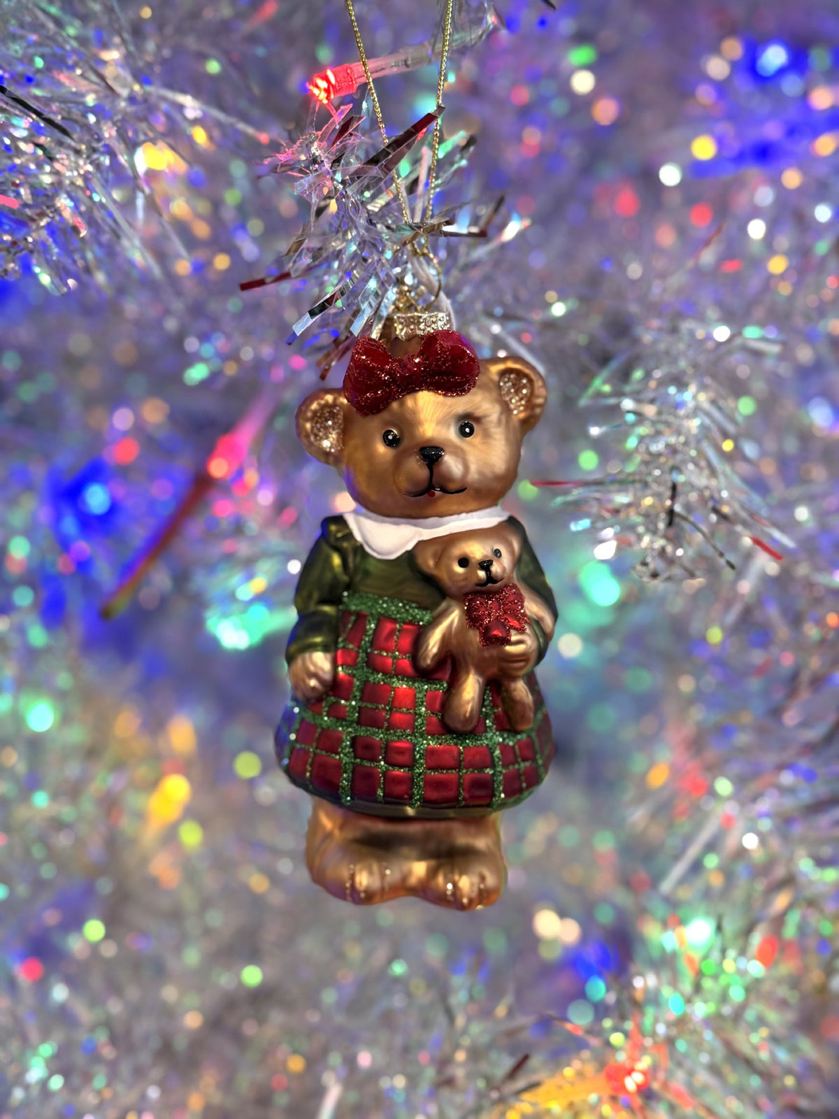 GIRL BEAR GLASS ORNAMENT FCA171