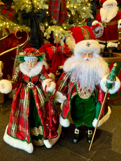 TRADITIONAL FABRIC MRS CLAUS FCA186