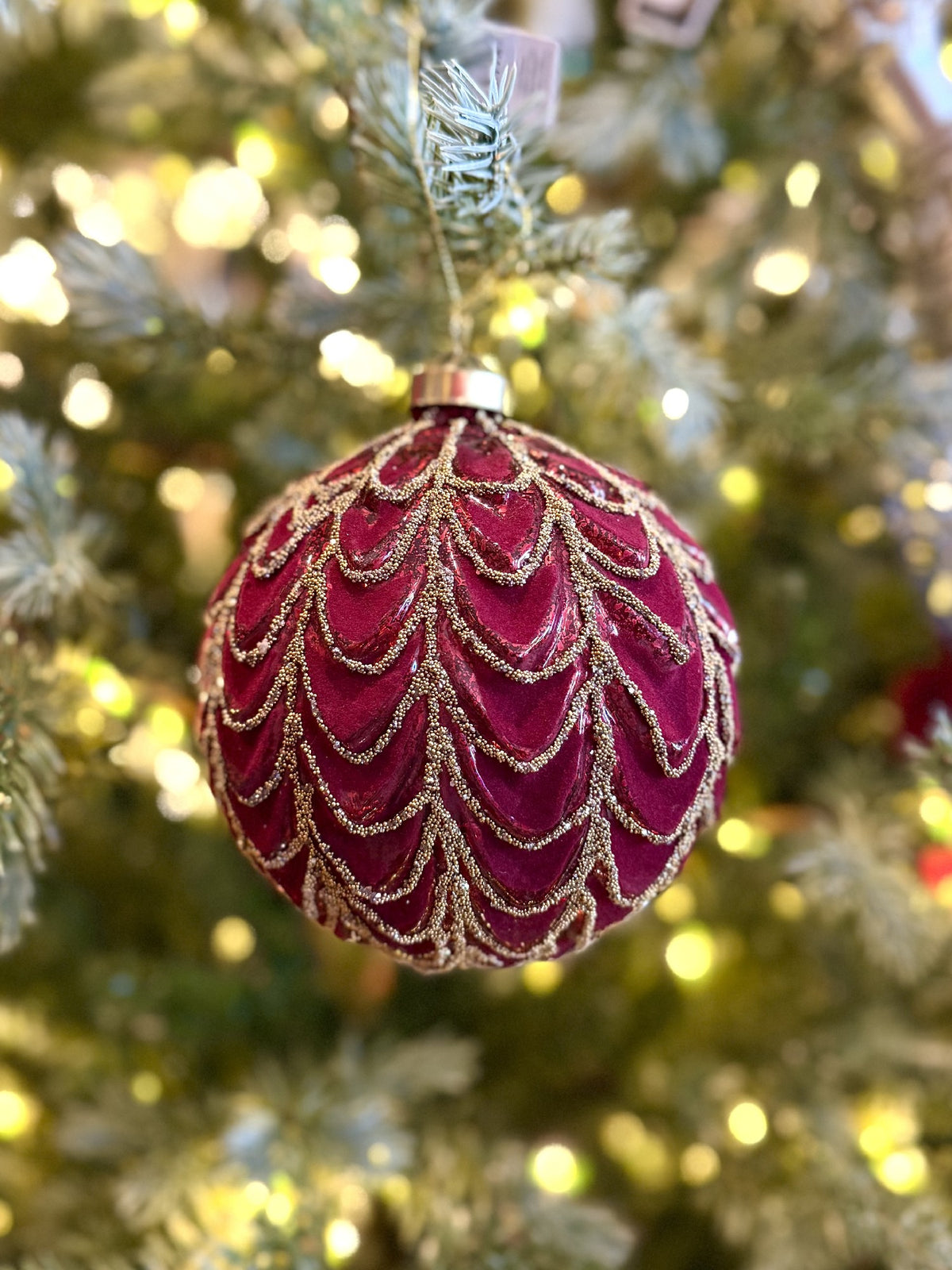 BURGUNDY VELVET DRAPED BAUBLE FCI013