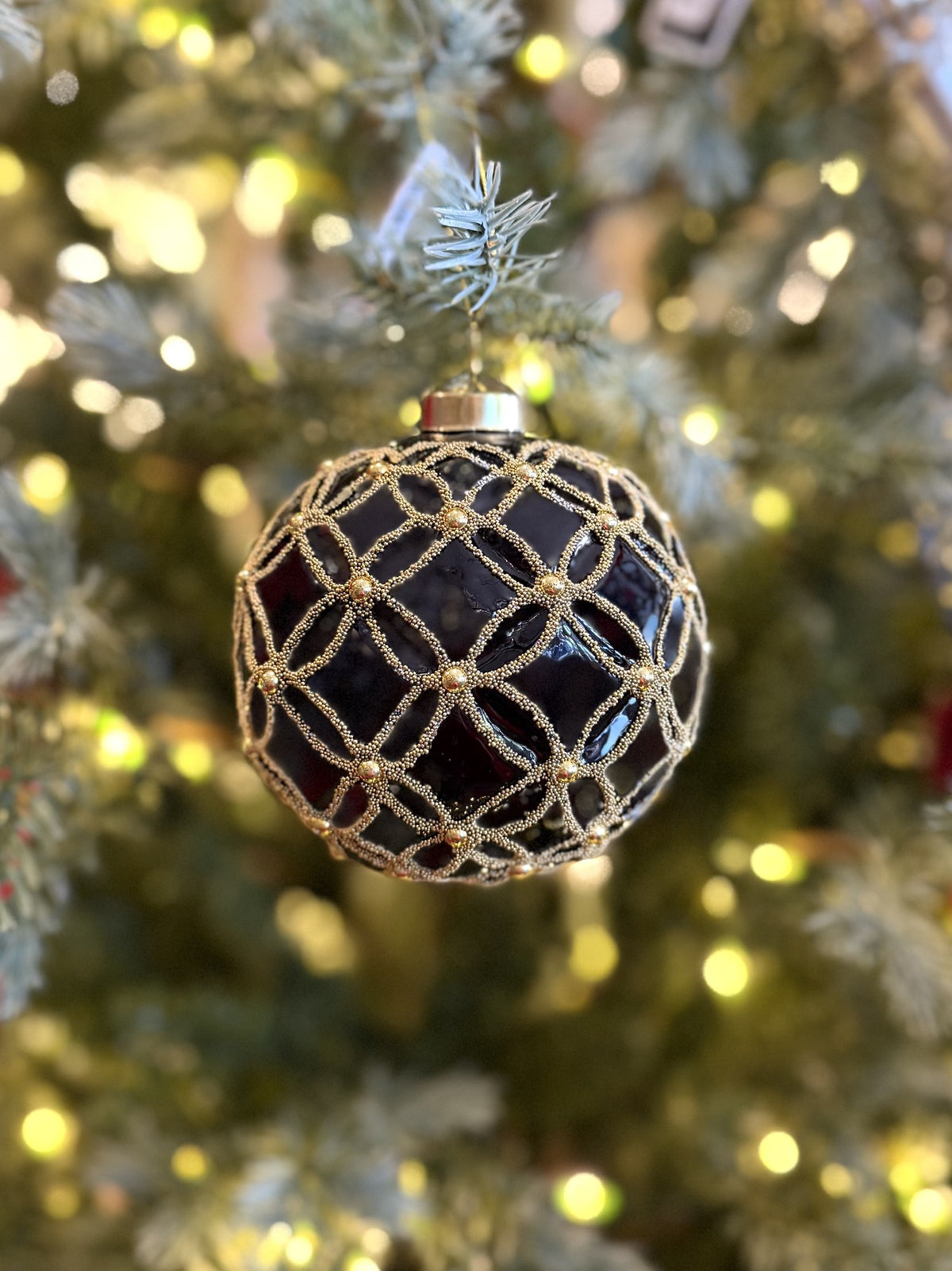 BLACK AND GOLD QUILTED PEARL BAUBLE FCI019