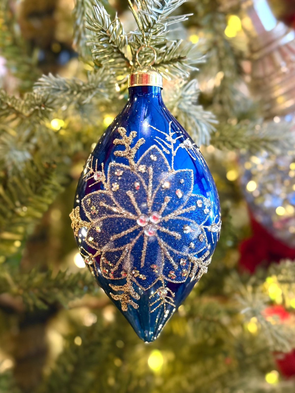 MIDNIGHT LOTUS DROP BAUBLE FCI359