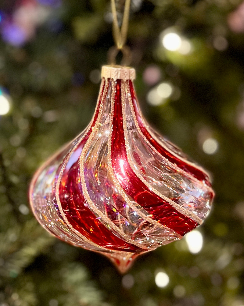 RED SWIRL GLASS HANGING ORNAMENT RAM231