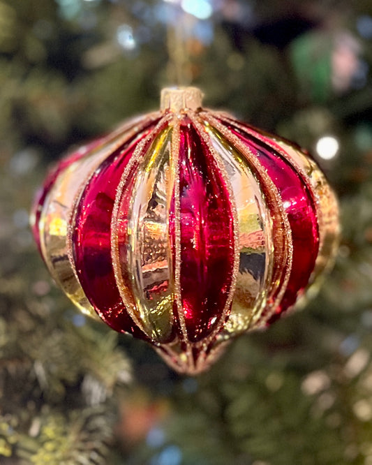 RED GOLD STRIPED ONION HANGING ORNAMENT RAM315