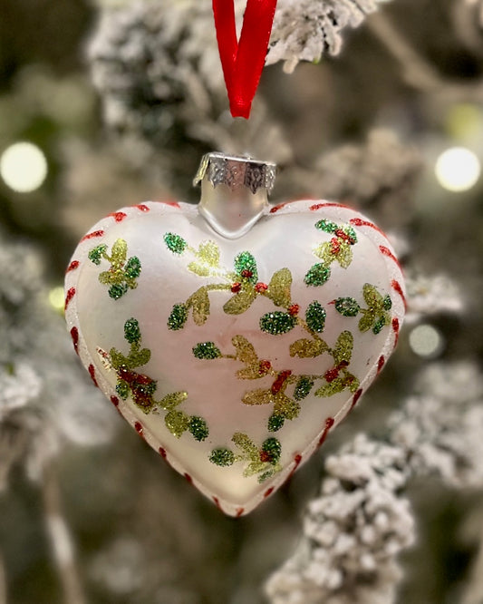 HEART FOLIAGE GLASS HANGING ORNAMENT RAM400
