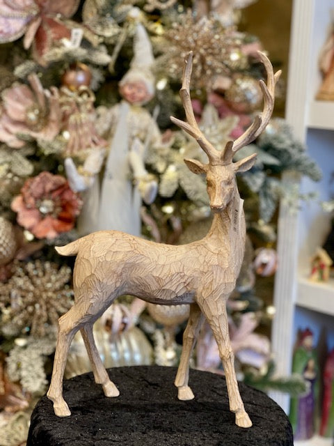 NATURAL STANDING DEER RAR729