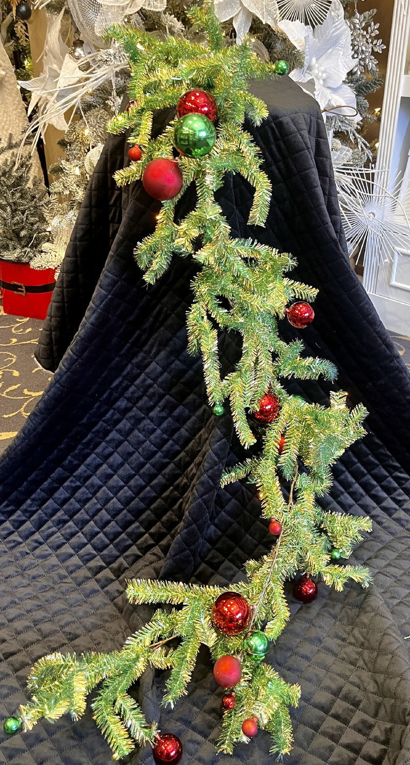 GREEN TINSEL GARLAND WITH RED & GREEN BAUBLES RCT205