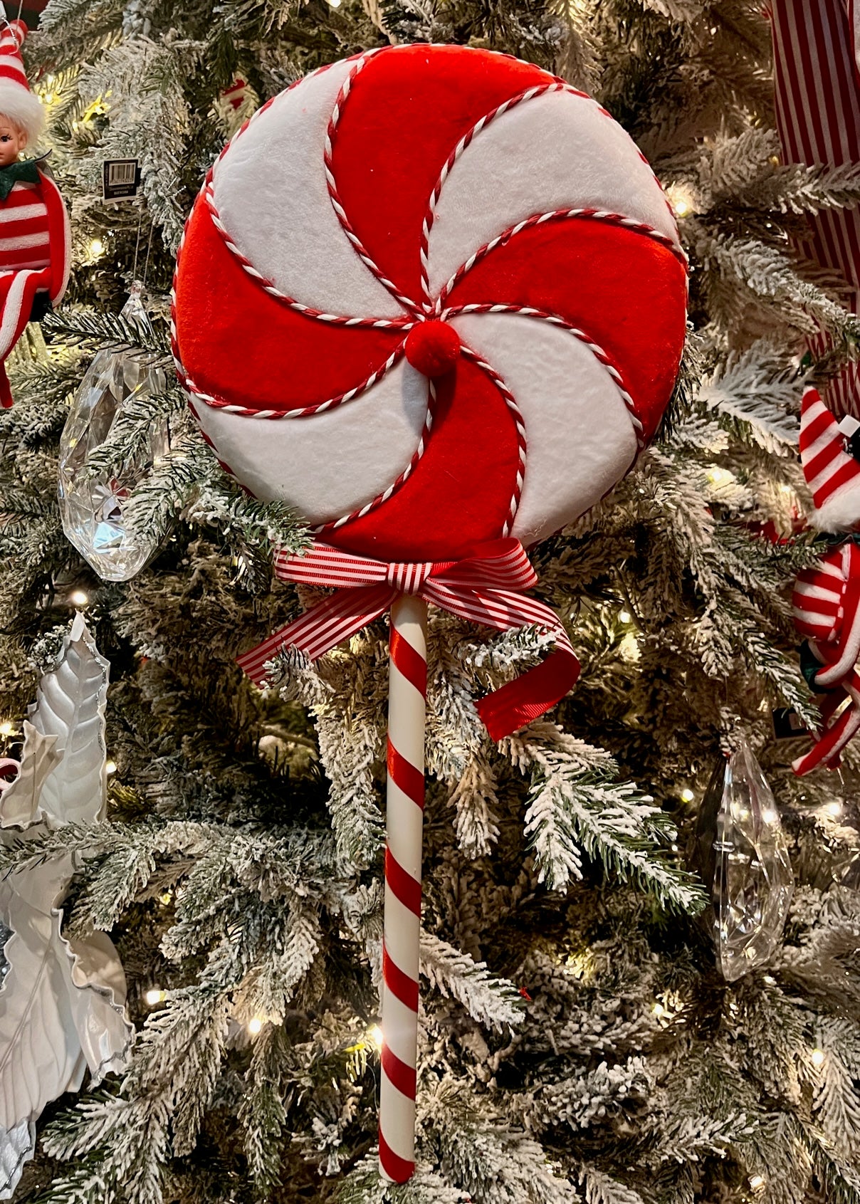 RED/ WHITE STRIPE LOLLIPOP 25CM RRU205