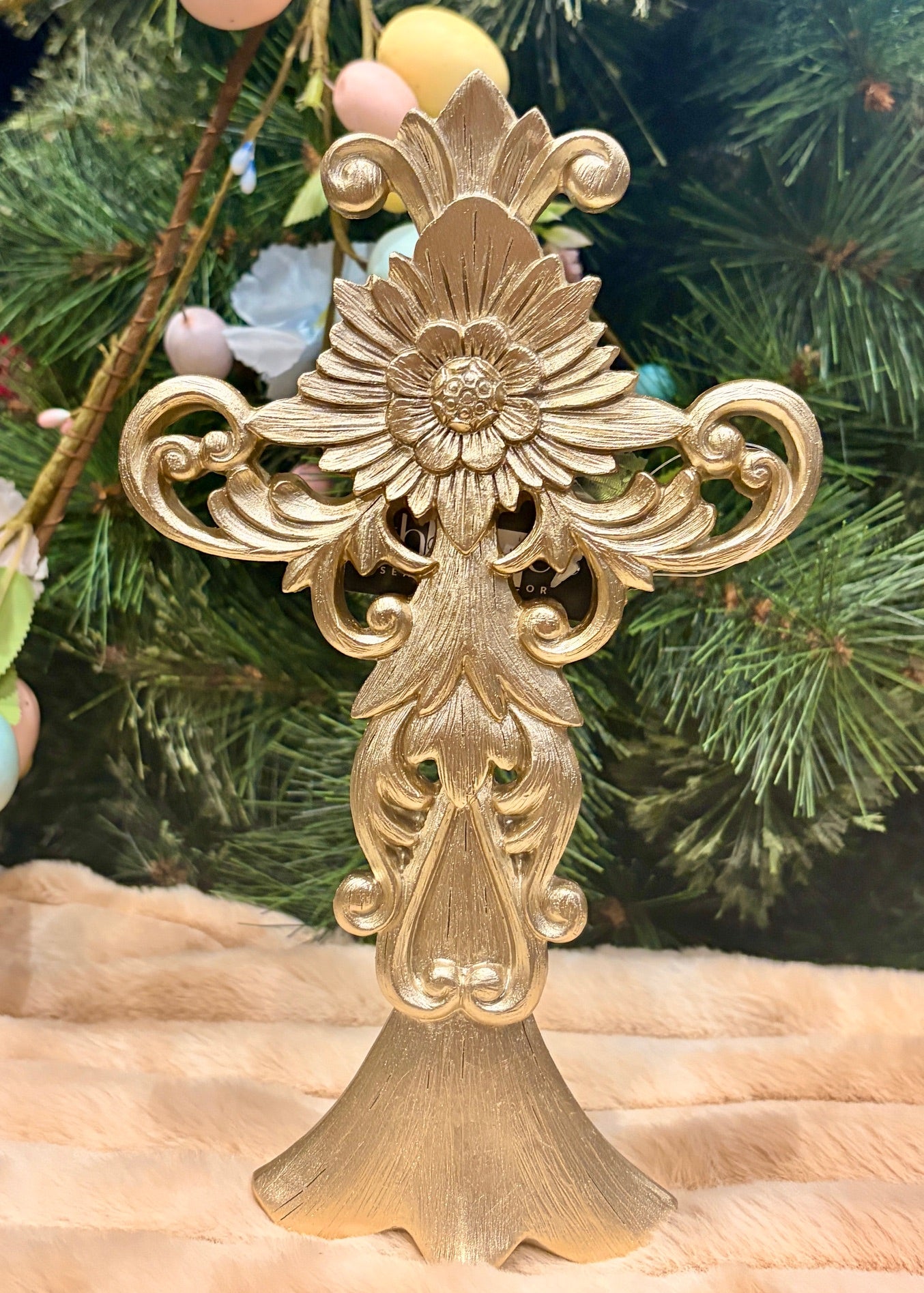 Ornate Gold Cross on Stand QAA021