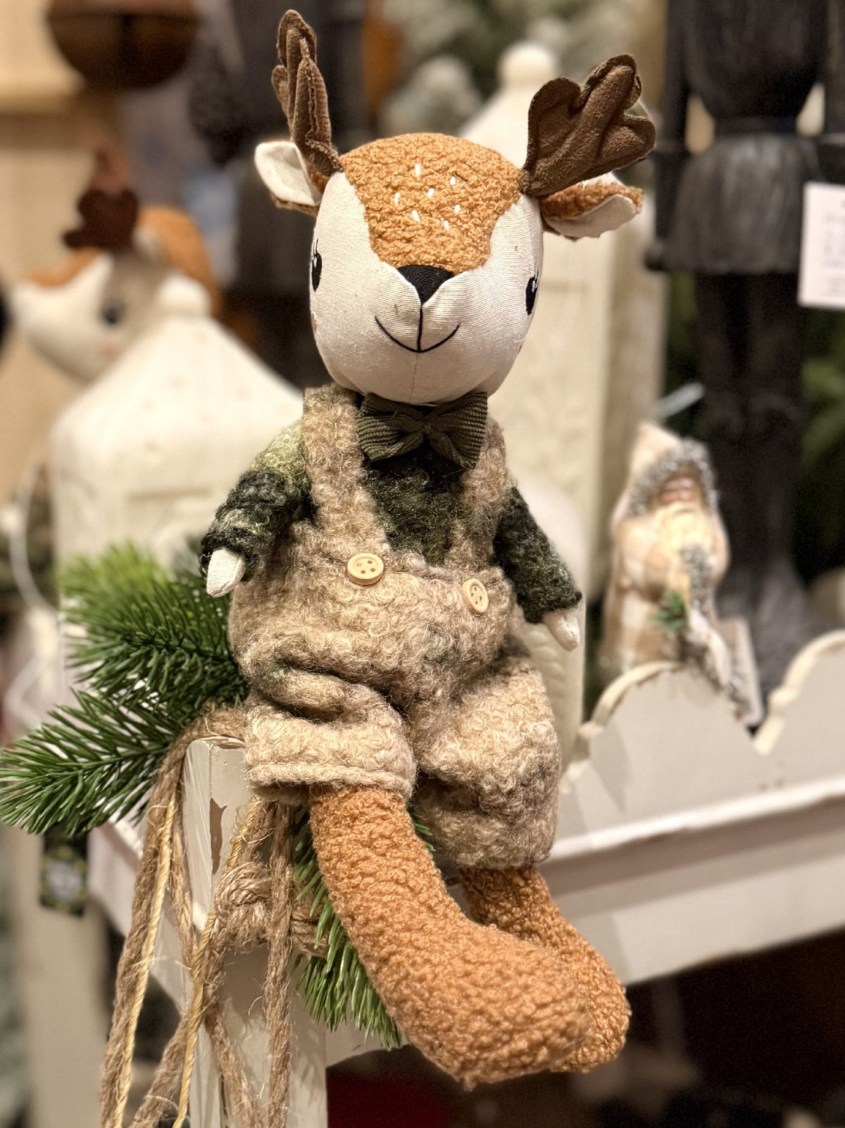Vincent Sitting Overall Deer Plush 36cm XM1524
