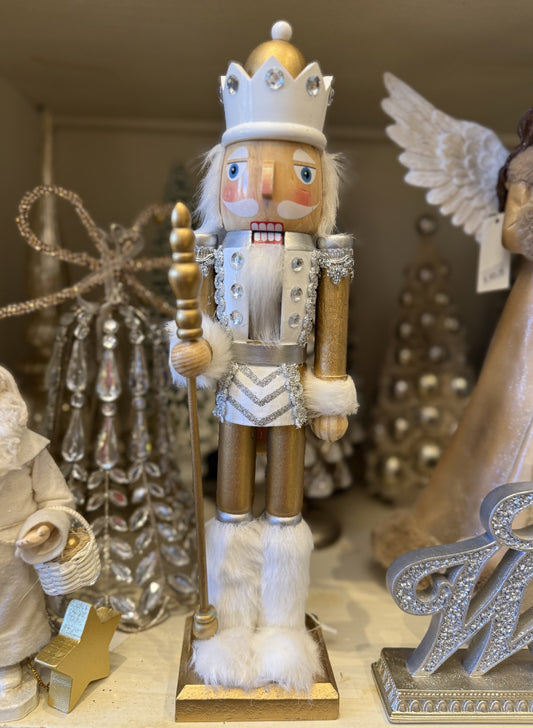 Wooden Nutcracker White/Gold XM1662