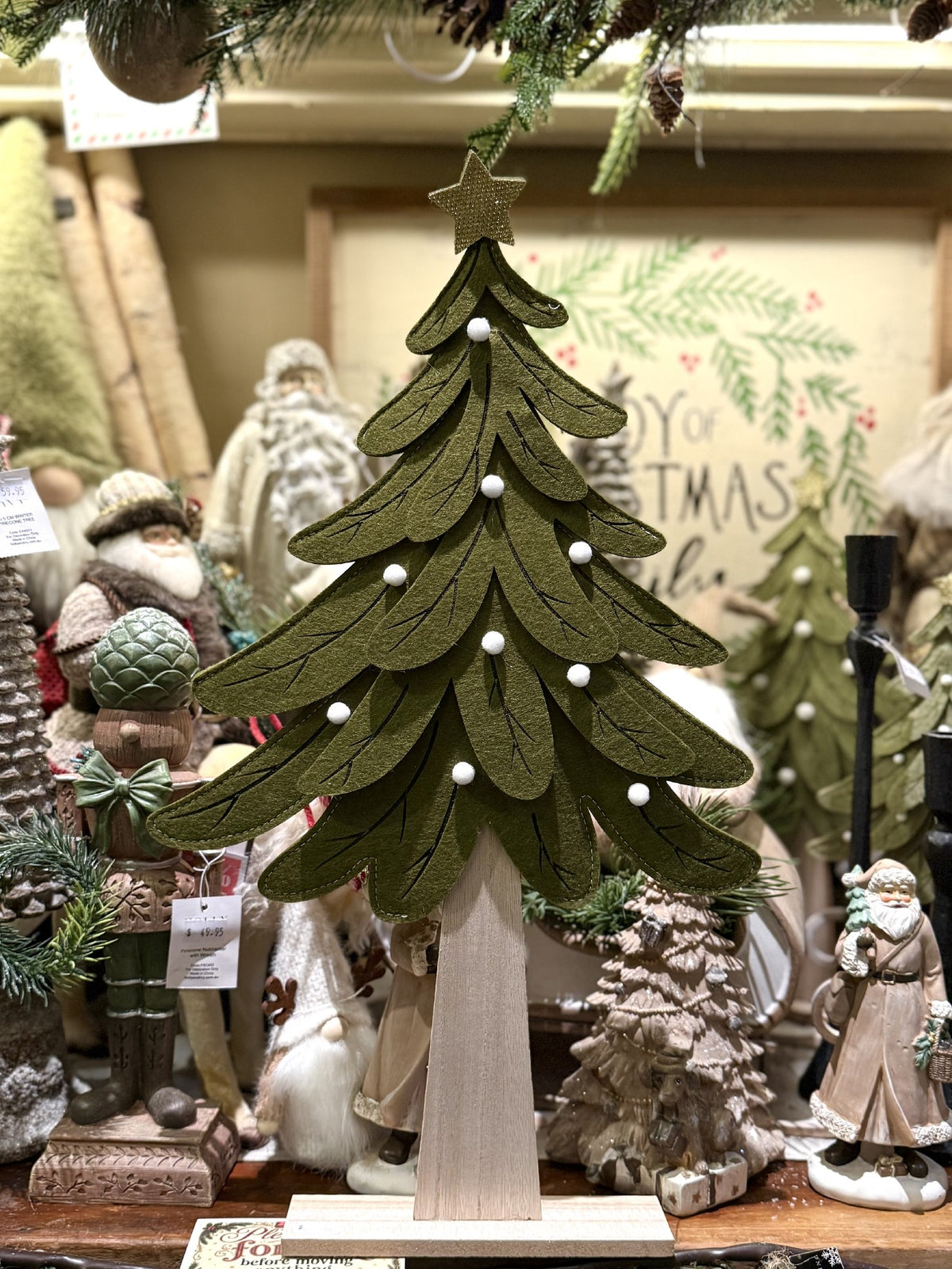 Olive Green Felt/Wooden Tree 49.5cm XM1977