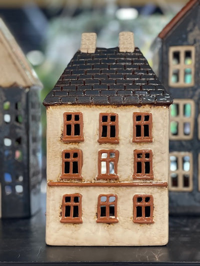 COTSWOLDS COUNTRY ESTATE TEALIGHT HOUSE YA0072