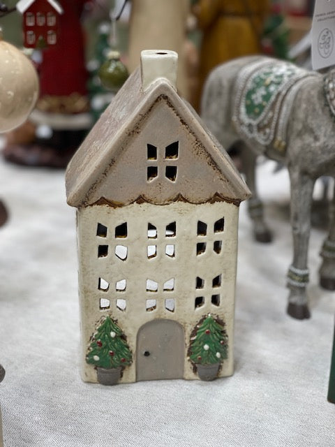 ALSACE CHRISTMAS VILLAGE MEDIUM STONE WITH POTS TEALIGHT HOUSE YA0083