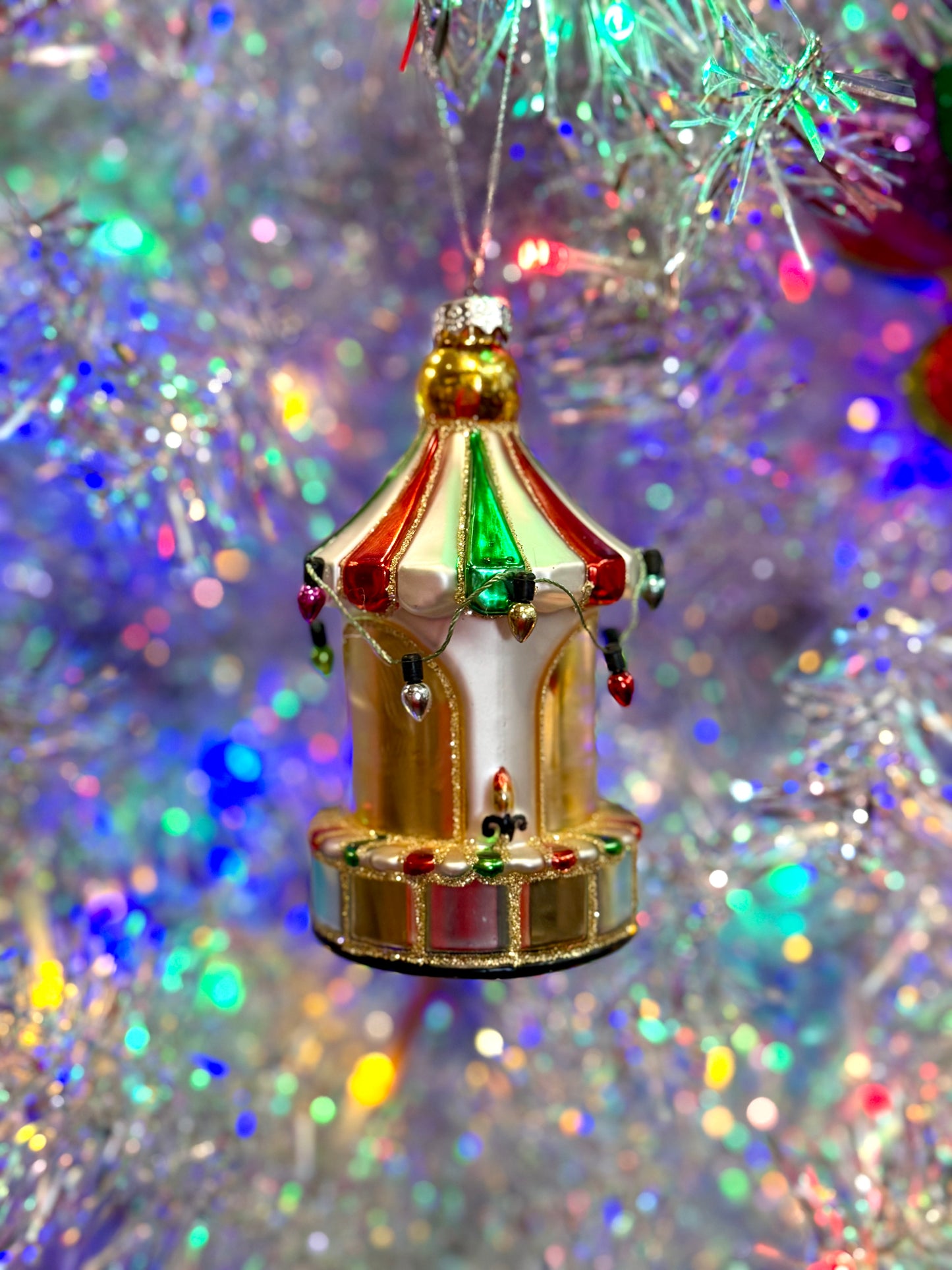 CIRCUS TENT GLASS ORNAMENT X1670