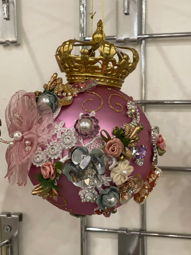 MARK ROBERTS CROWN JEWELS ORNAMENT - MAUVE/PURPLE ROUND 7 INCH 36-54276