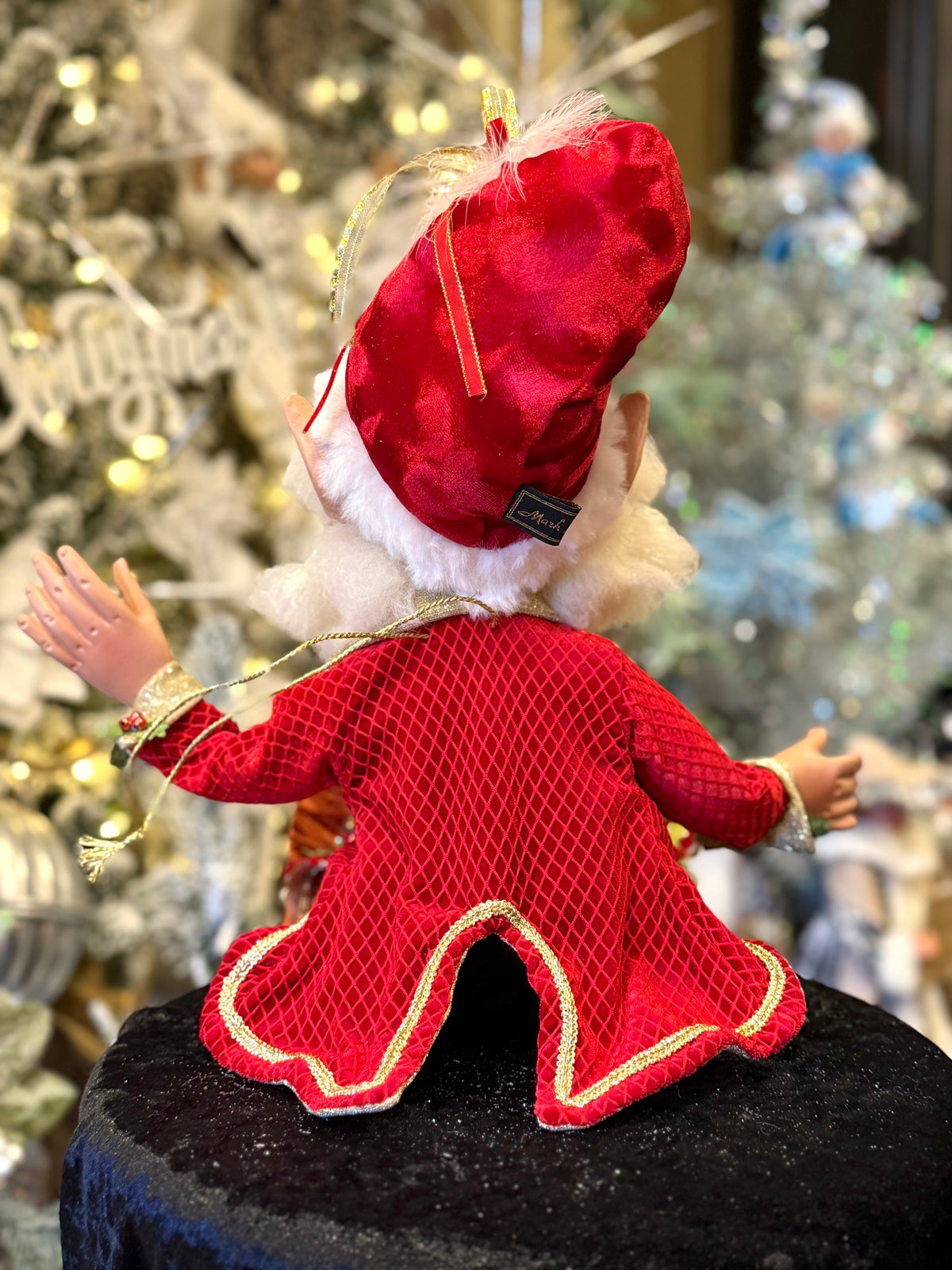 MARK ROBERTS - Medium Jolly Holly Elf 51-64082