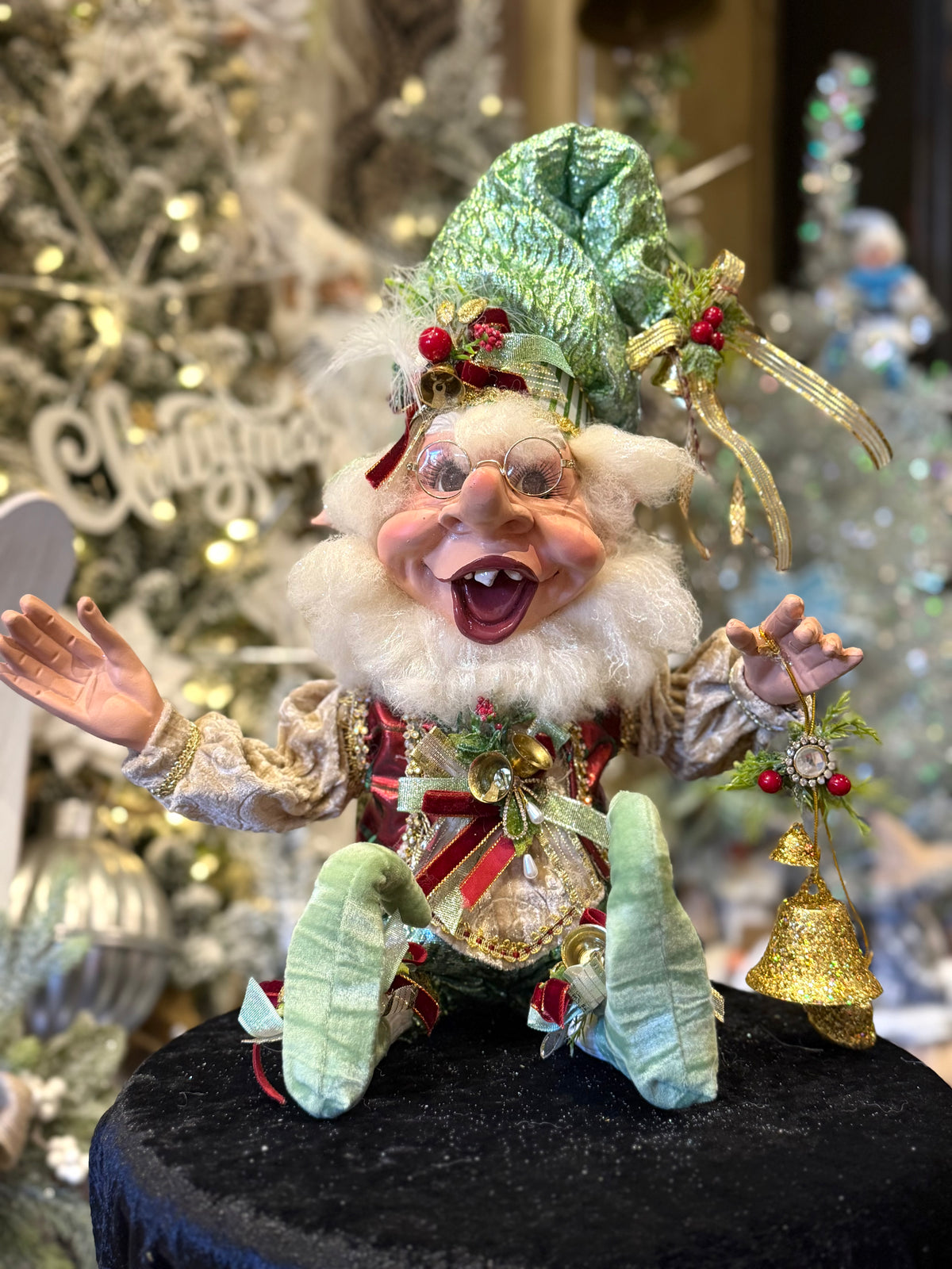 MARK ROBERTS - Medium Bell Ringer Elf 51-64054