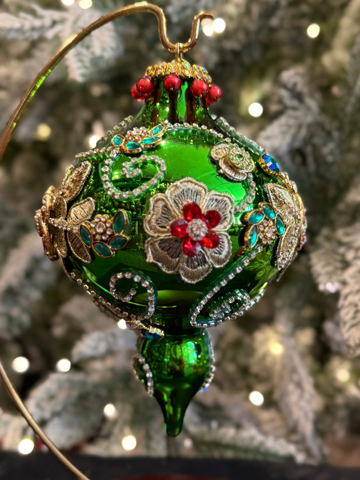 MARK ROBERTS - Green Kings Jewel Extra Fancy Finial Ornament 36-61508