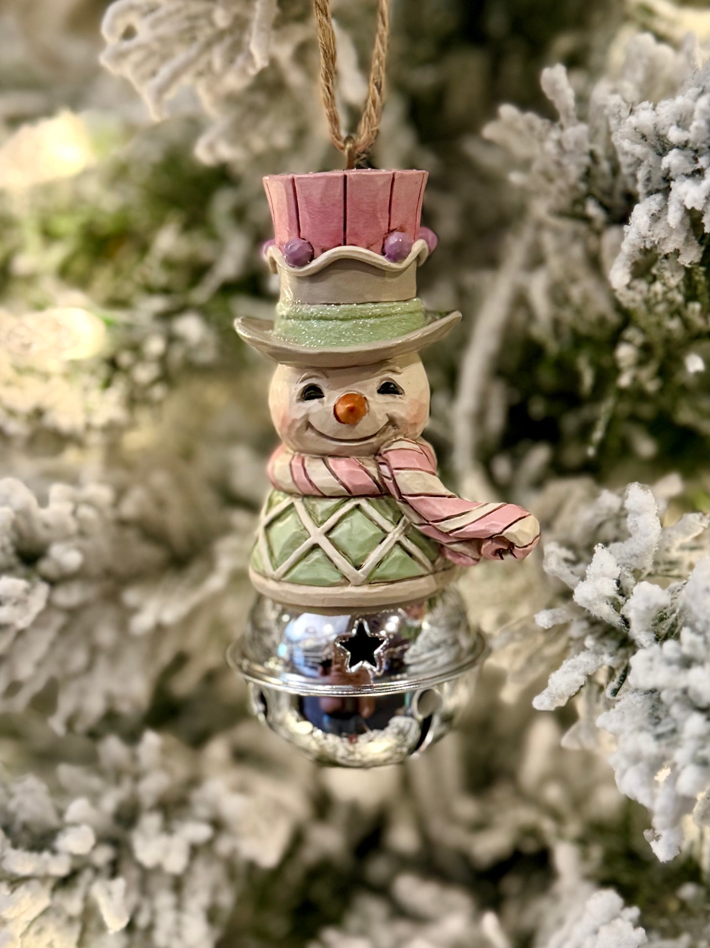 JIM SHORE HWC - HEARTWOOD SWEETS SNOWMAN BELL HANGING ORNAMENT 6017027