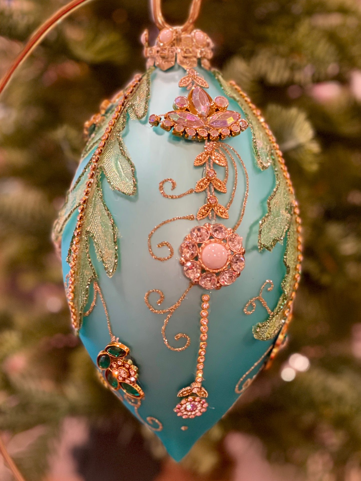 MARK ROBERTS KING'S JEWEL TURQUOISE FINIAL HANGING ORNAMENT 36-54360