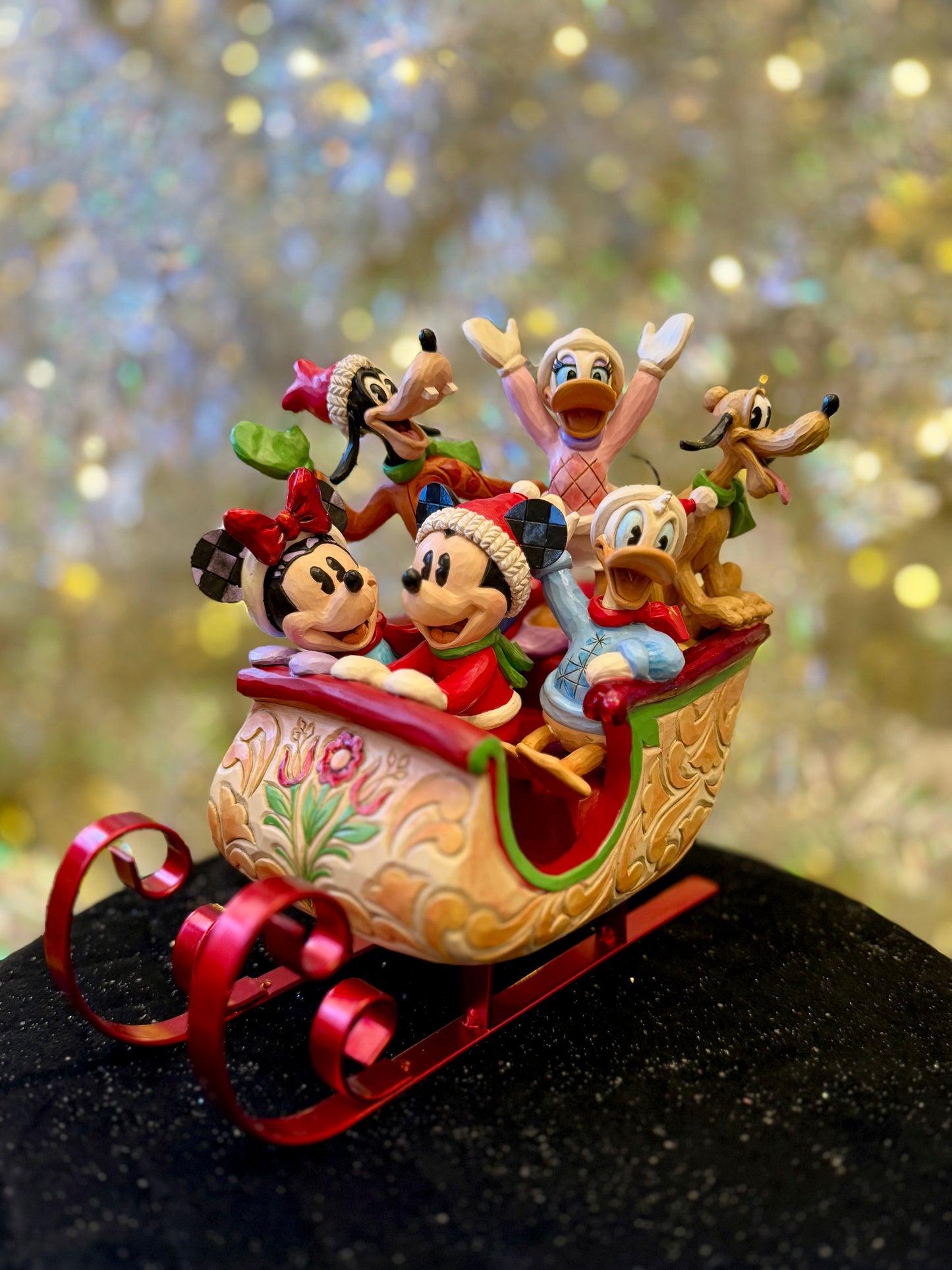 JIM SHORE MICKEY & FRIENDS SLEIGH 6016883