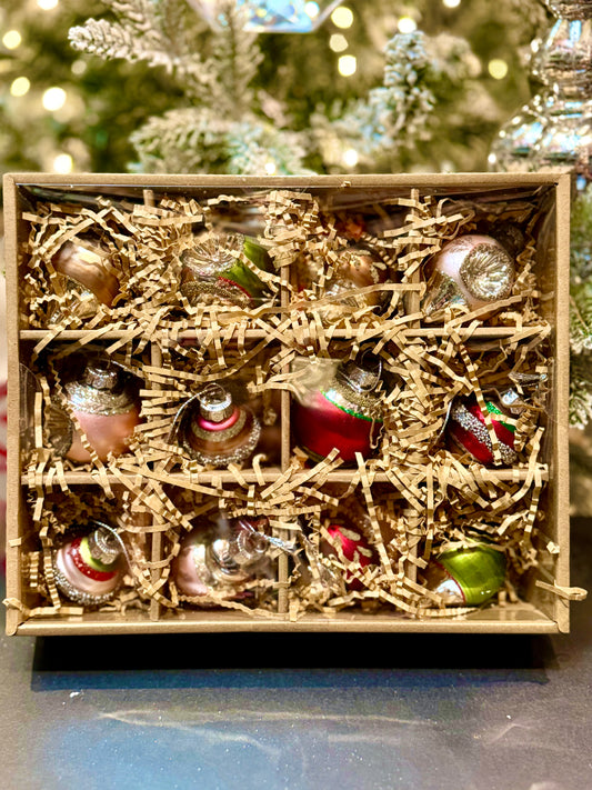 BOX OF 12 VINTAGE 2 INCH GLASS ORNAMENTS 4520925