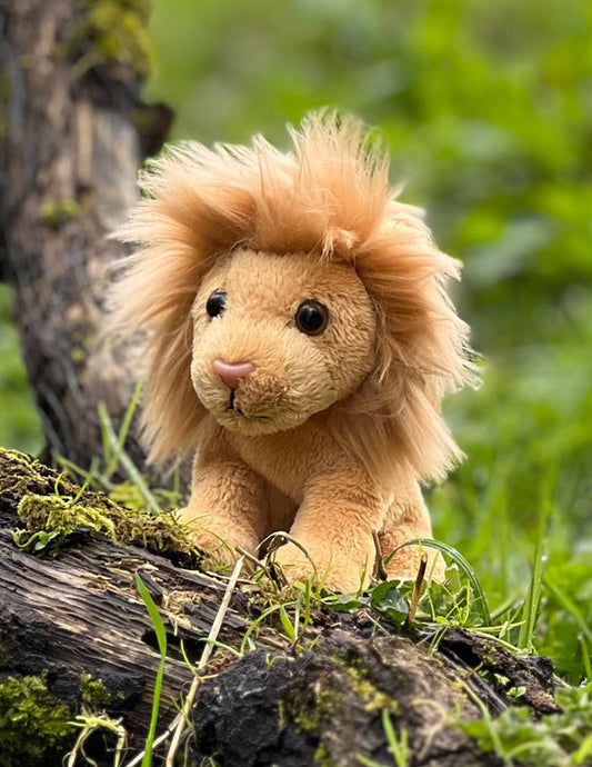 CHARLIE BEAR CUDDLE CUB LION