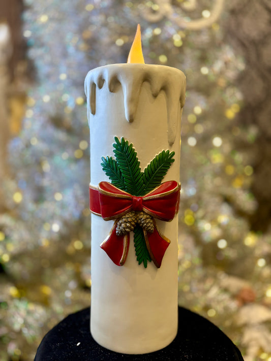 WHITE LIGHTED VINTAGE CANDLE 4510516