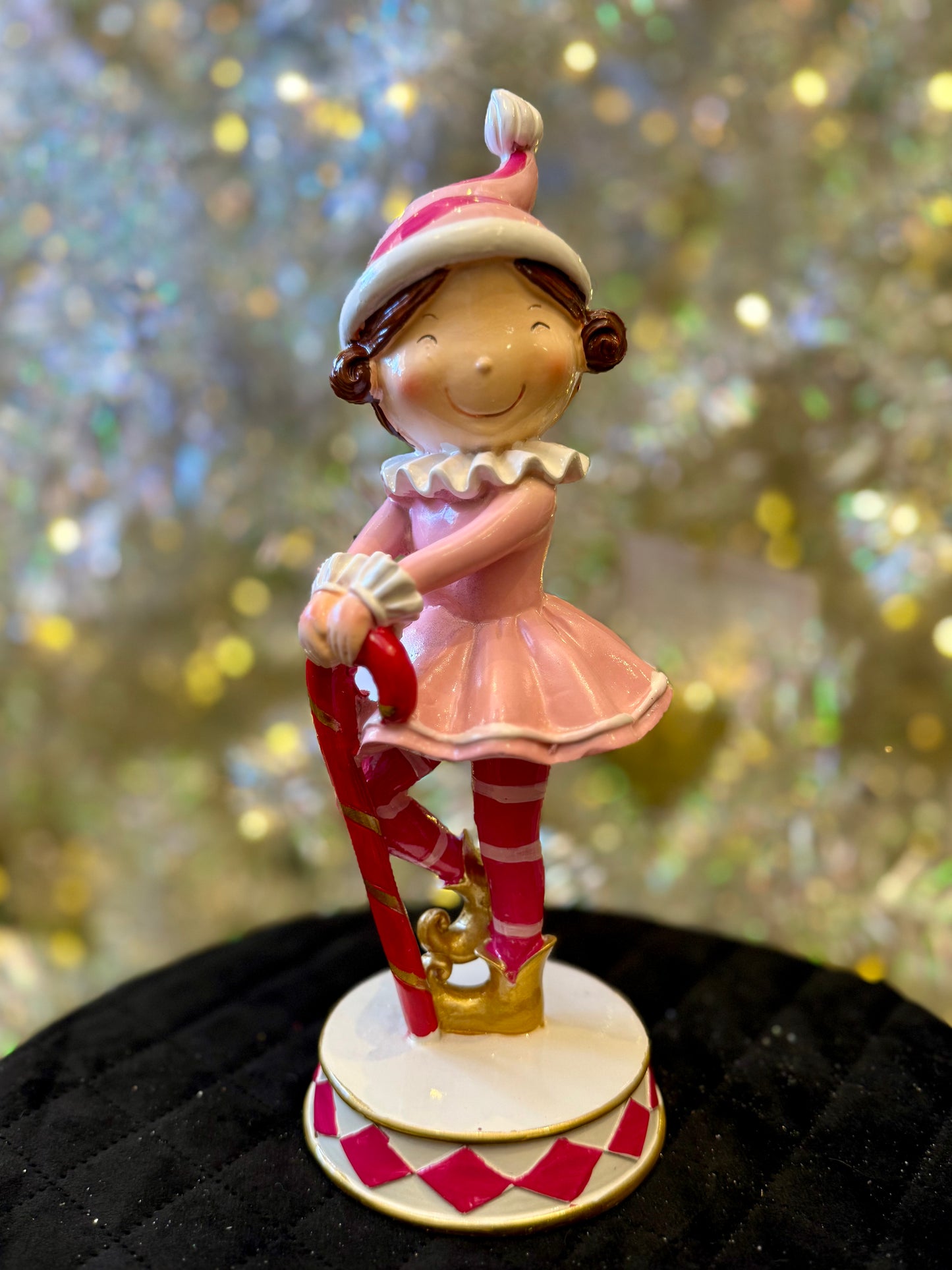 CHEEKY ELF WITH CANDY CANE EXV099