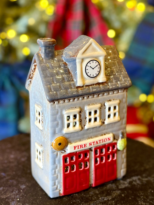 STONEWARE VILLAGE TEALIGHT HOUSE - FIRE STATION LH135