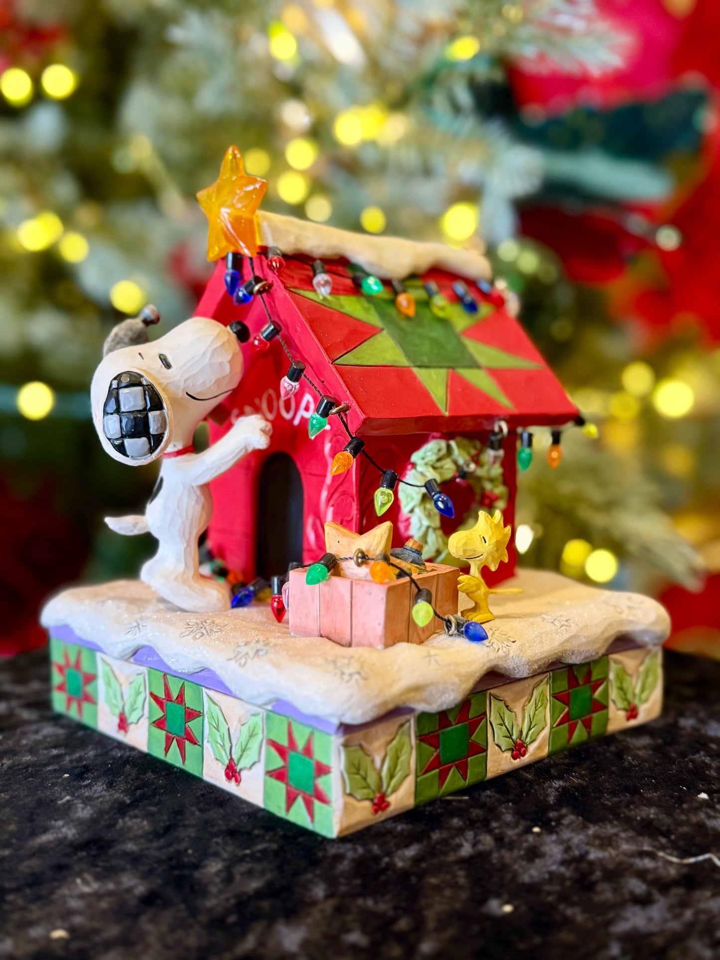 JIM SHORE PEANUTS SNOOPY LED DOGHOUSE 6017241