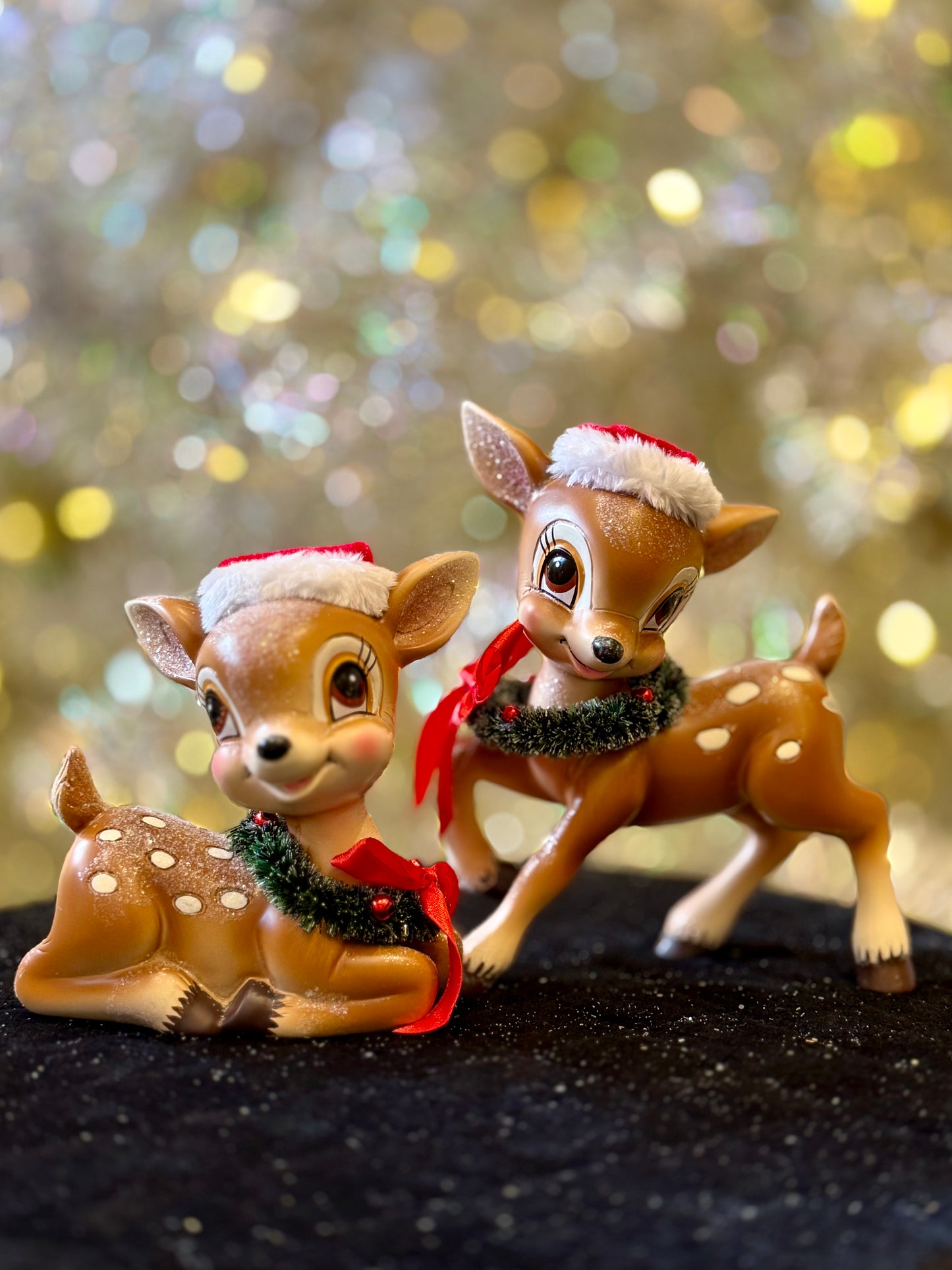 Set of 2 Deer With Wreath 4520056