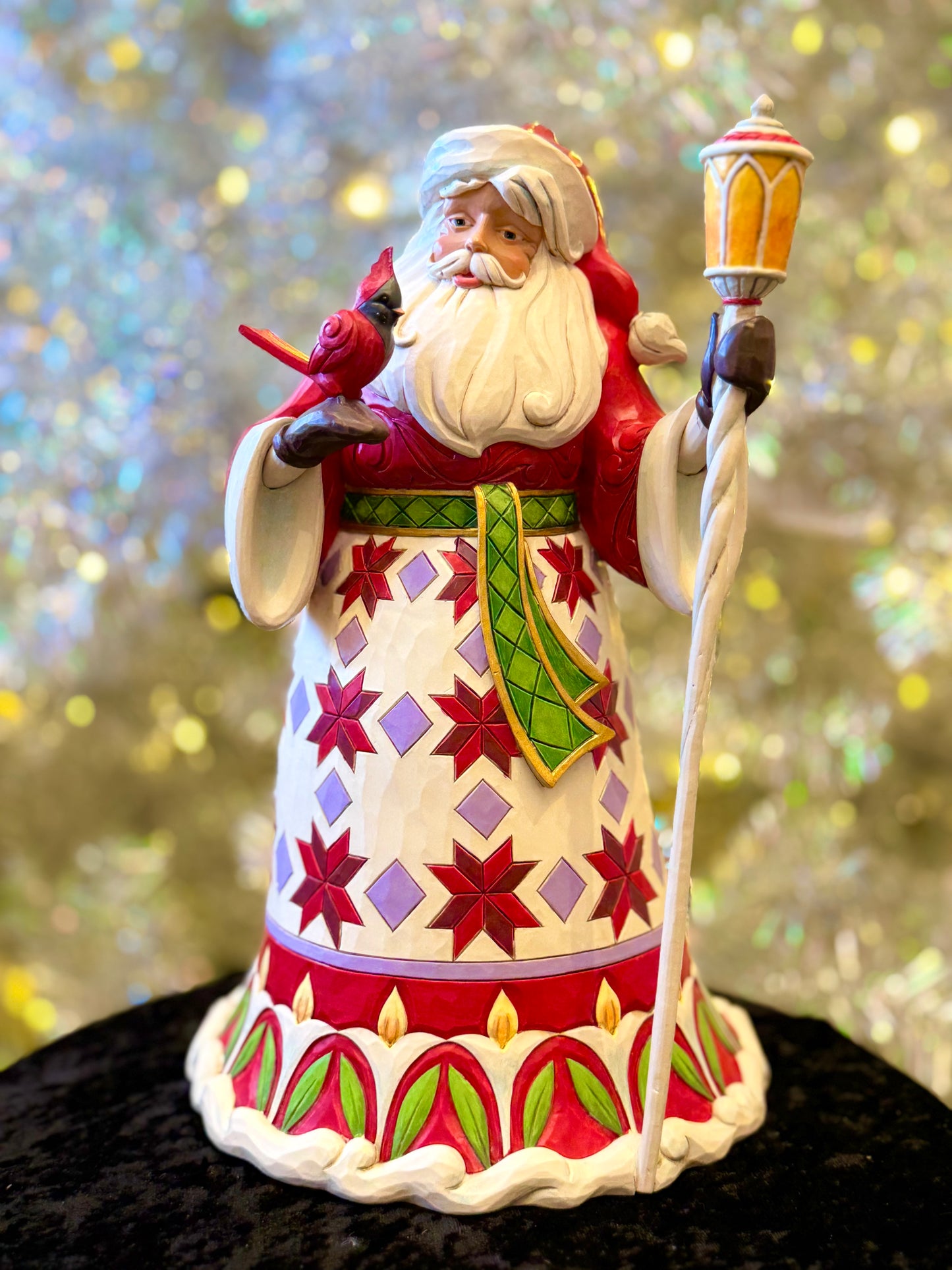 JIM SHORE HWC SANTA HOLDING CARDINAL 6017002